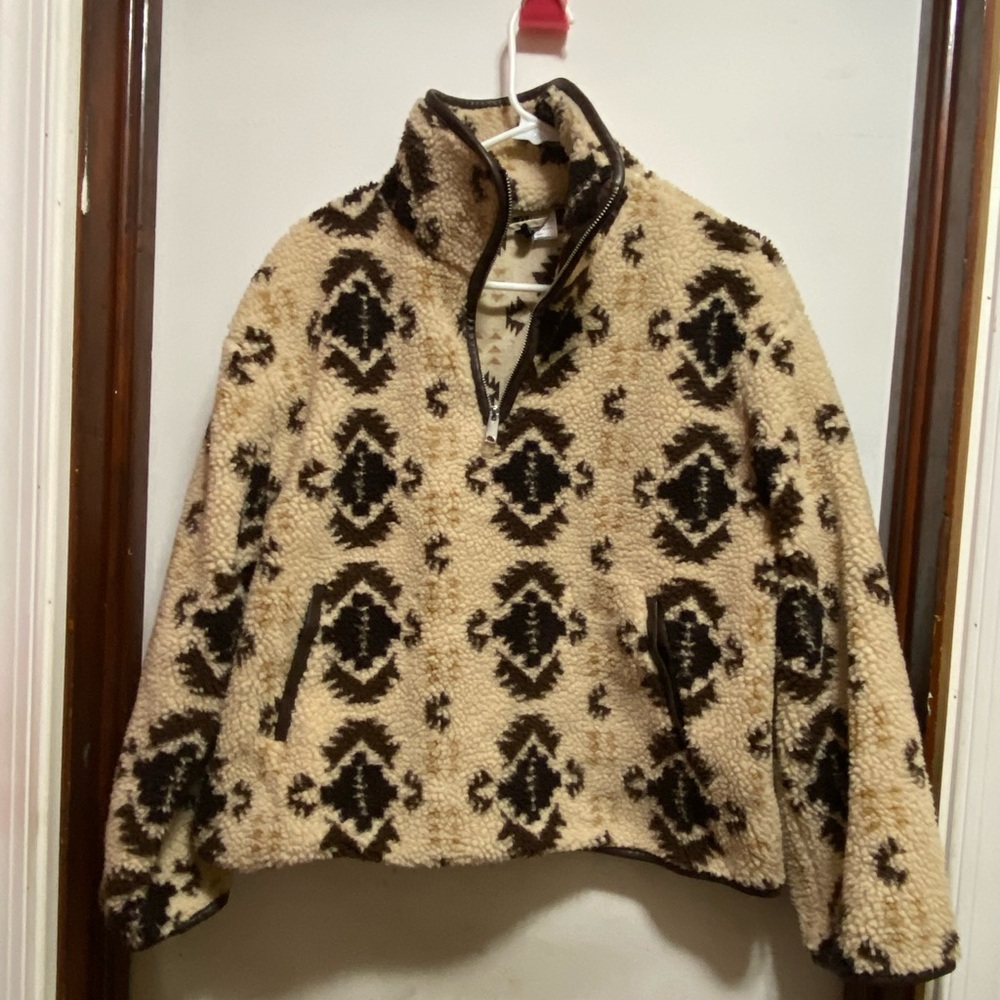 Cozy Tan and Black Fleece Pullover Women’s